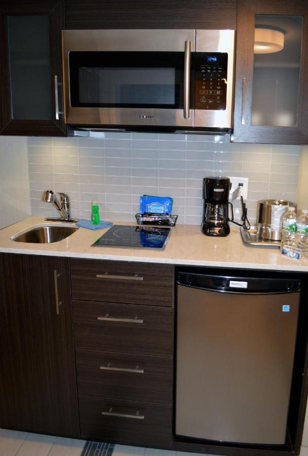 Holiday Inn & Suites Syracuse Airport - Liverpool By Ihg Eksteriør bilde